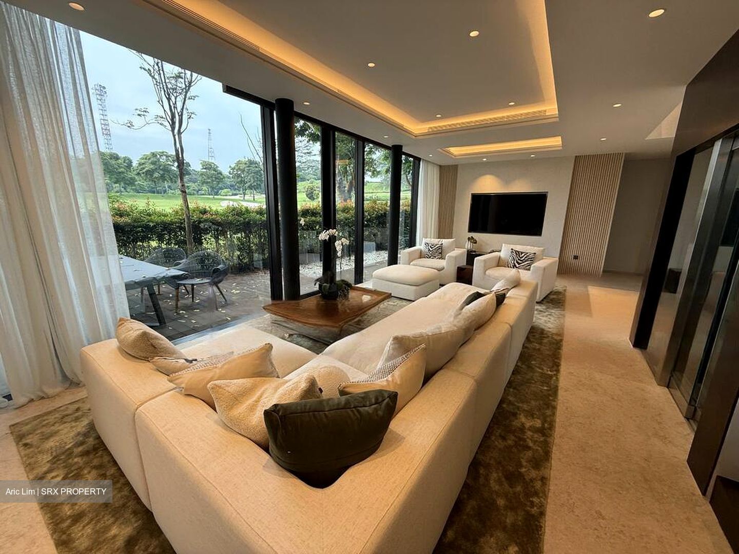 Cove Drive (D4), Semi-Detached #448904041